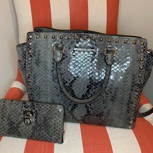 Michael Kors purse with matching wallet